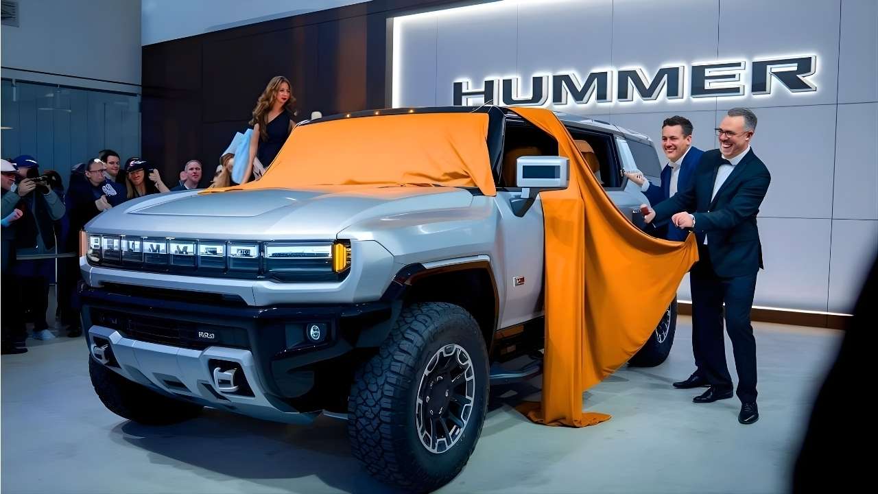 2026 GMC Hummer EV Debuts With Hardcore Off-Road Ability and Luxury Features