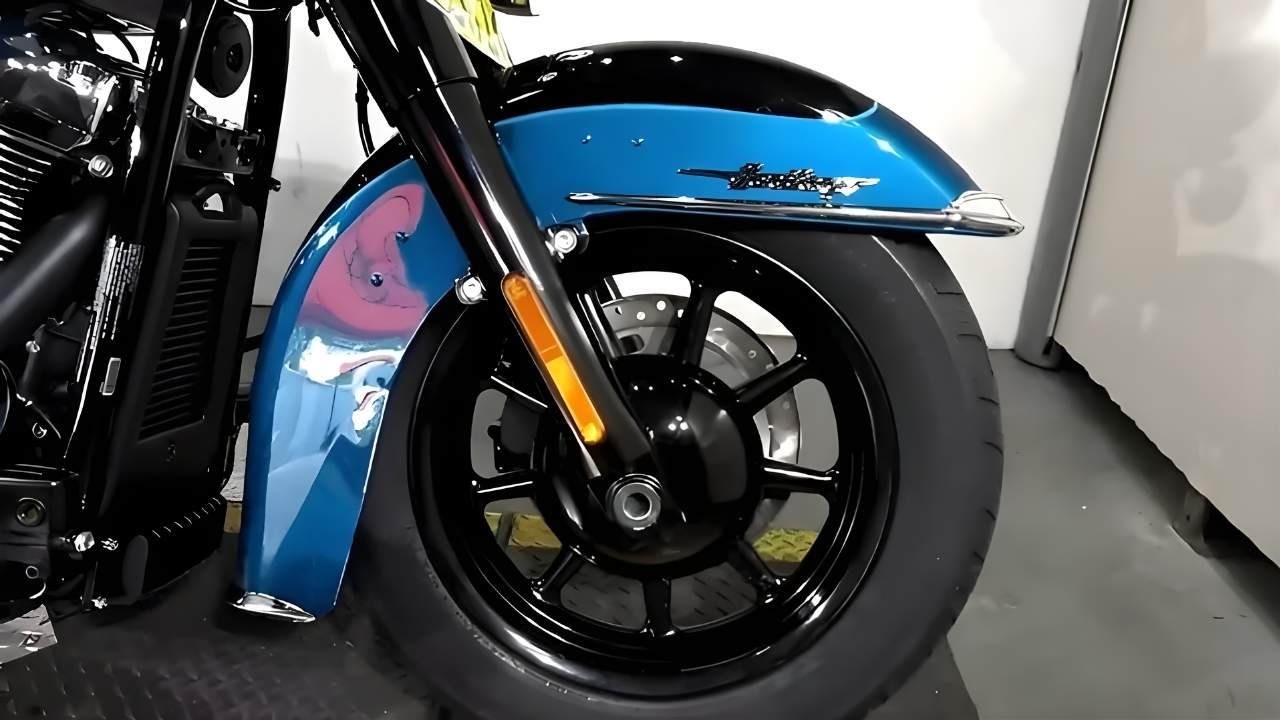 2026 Harley-Davidson Heritage Classic Cruiser FLHC Revealed Milwaukee-Eight Engine, Classic Retro Styling, Smart Tech Upgrades & Expected Price